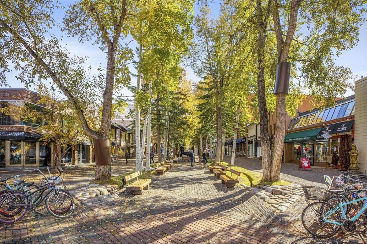 Affordable In The Heart Of Downtown Holiday home *