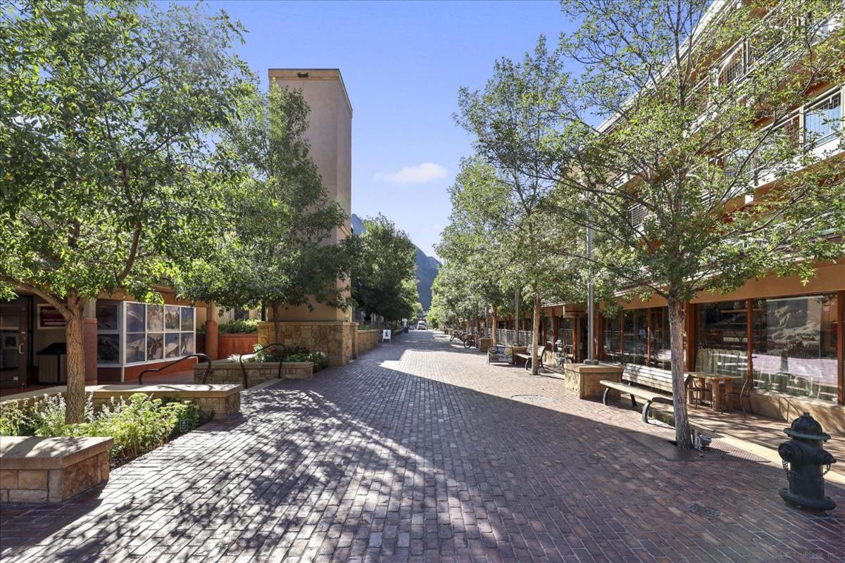 Holiday home Affordable In The Heart Of Downtown
